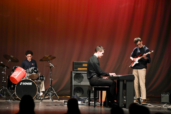 24 SBA Talent Show-009